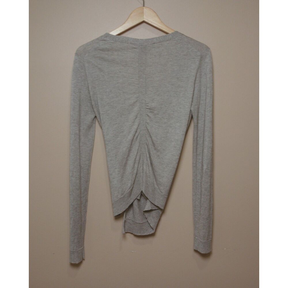 BCBGMAXAZRIA Silk Cashmere Wrap Sweater Gray Buckle Tie Front Cardigan M Romania - Picture 3 of 11